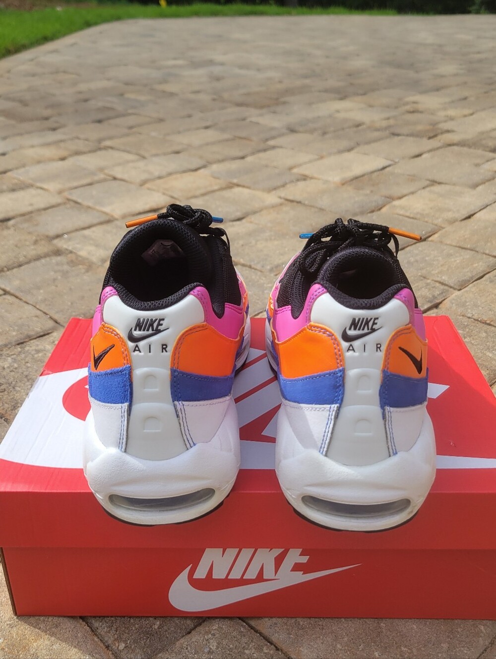 Nike Air Max 95 'EssentialMulti' - Picture 6 of 9